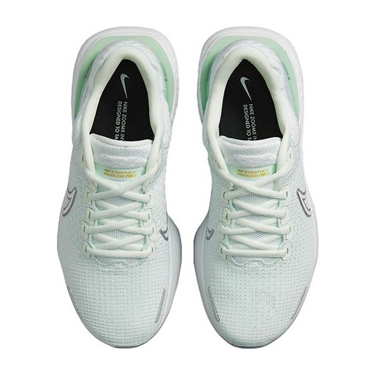 Nike Invincible Run 2 Flyknit Green