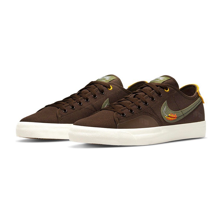 Nike Blazer Low SB