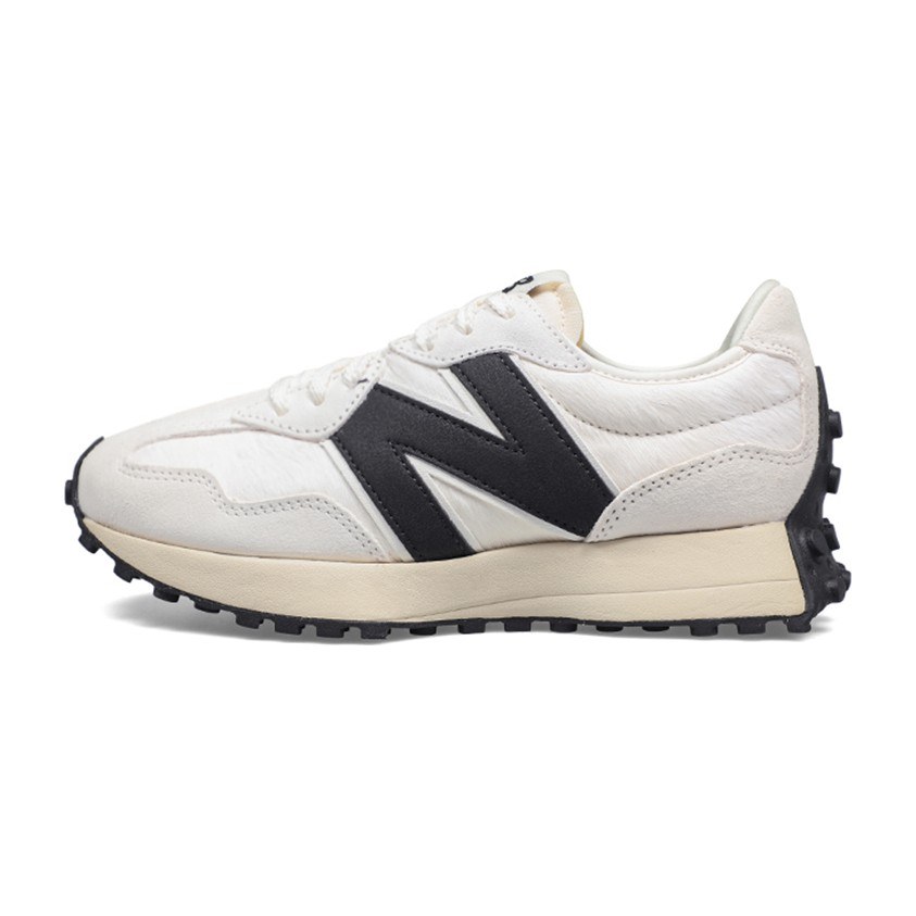 New Balance 327
