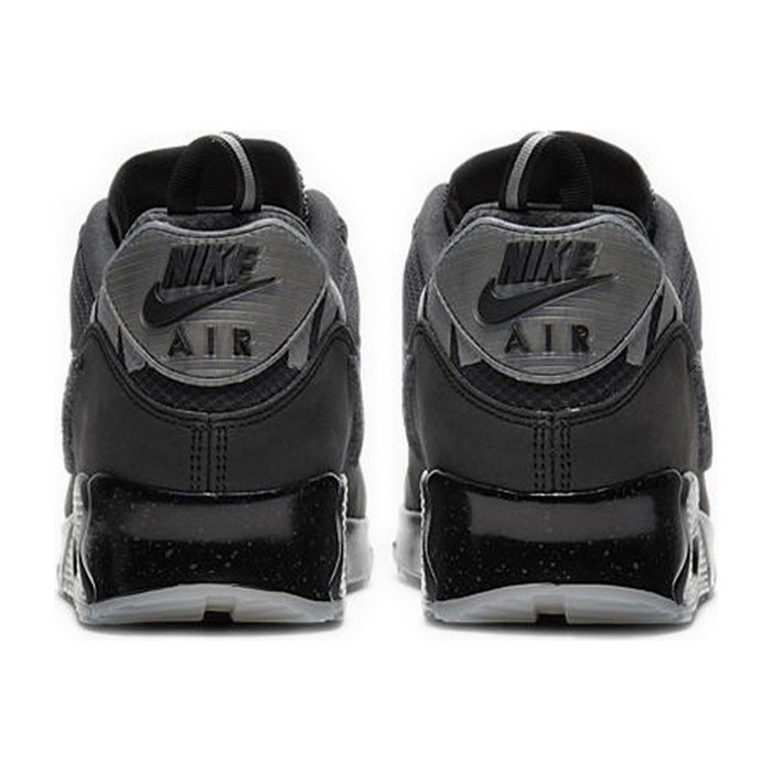 UNDEFEATED x Nike Air Max 90 Black
