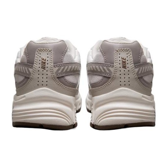 Nike Initiator