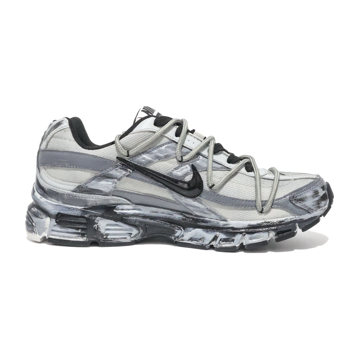 Nike Initiator