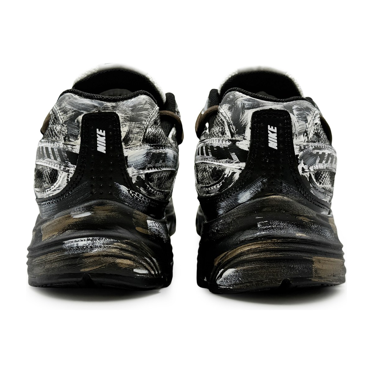 Nike Initiator