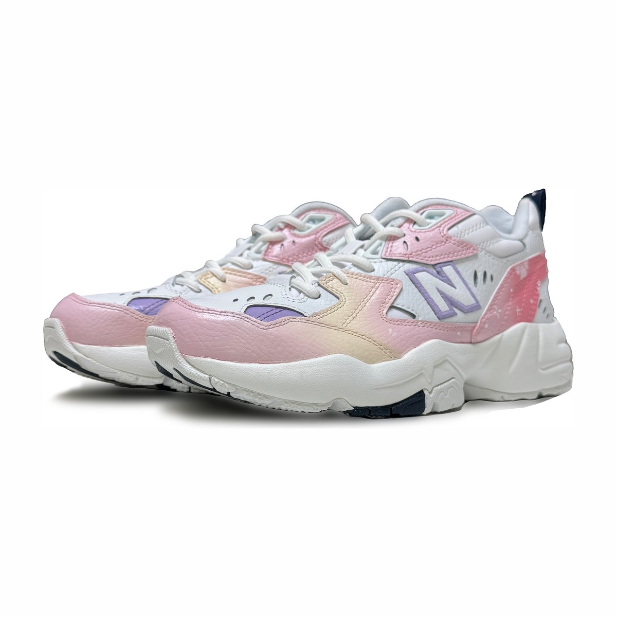 New Balance 608 Pink