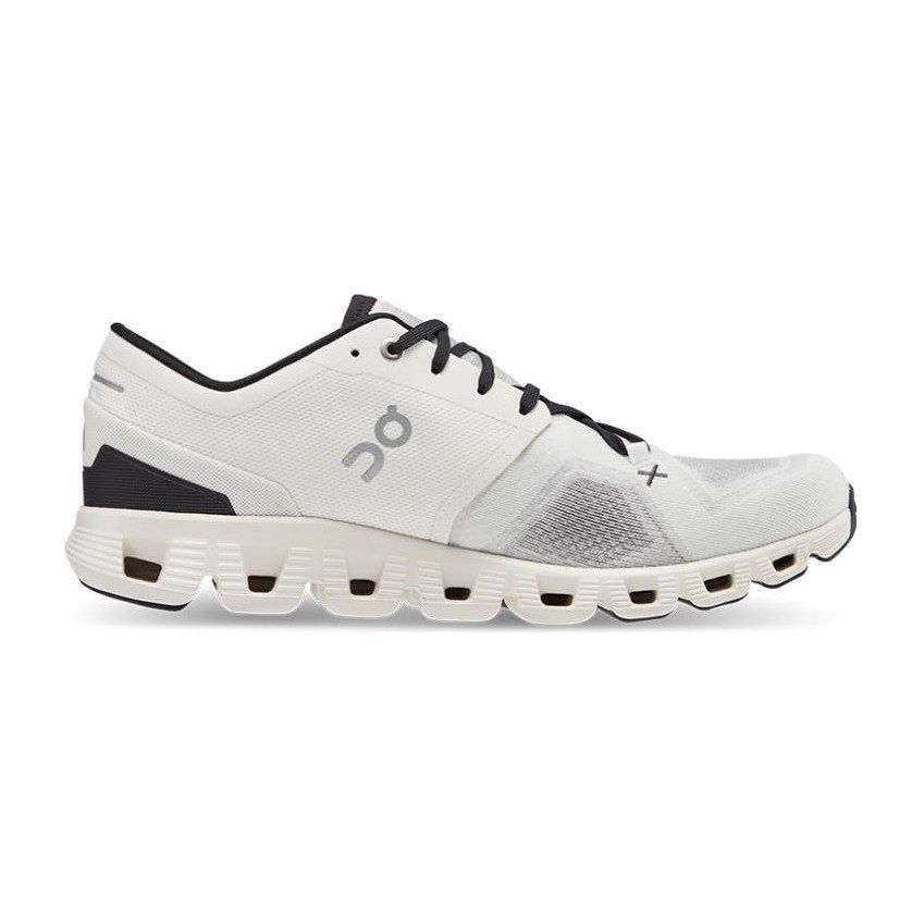On Cloud X 3 Ivory Black