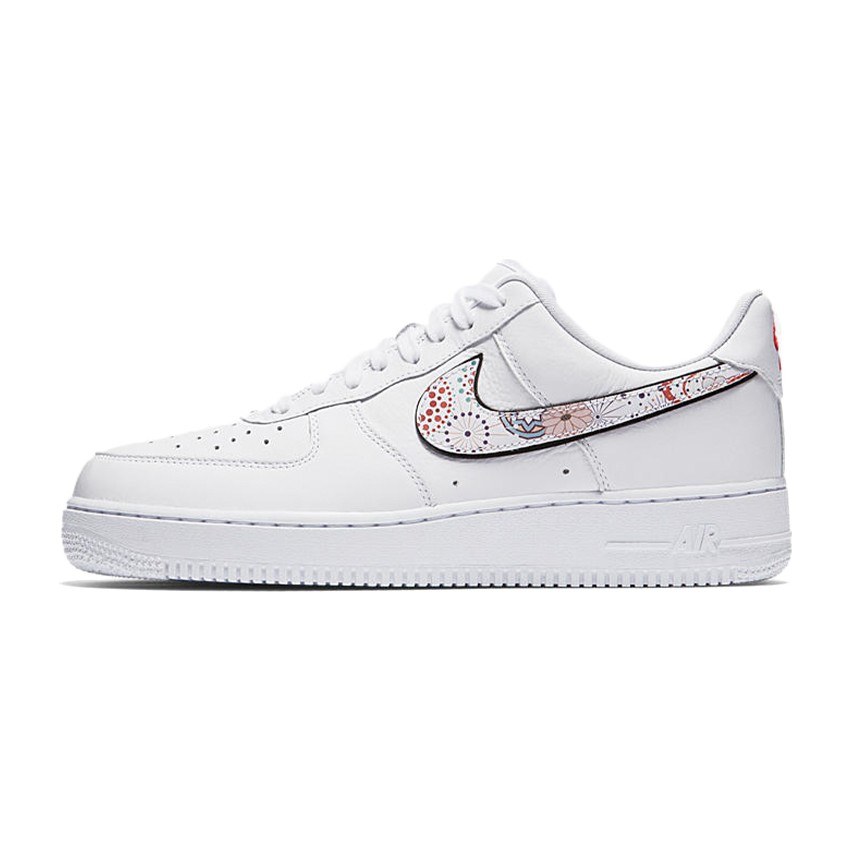 Nike Air Force 1 07 LNY QS