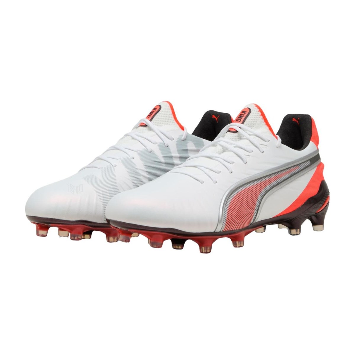 PUMA King Ultimate