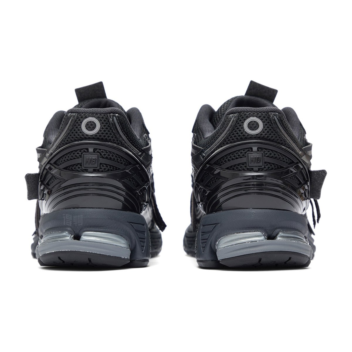 New Balance 1906 Black