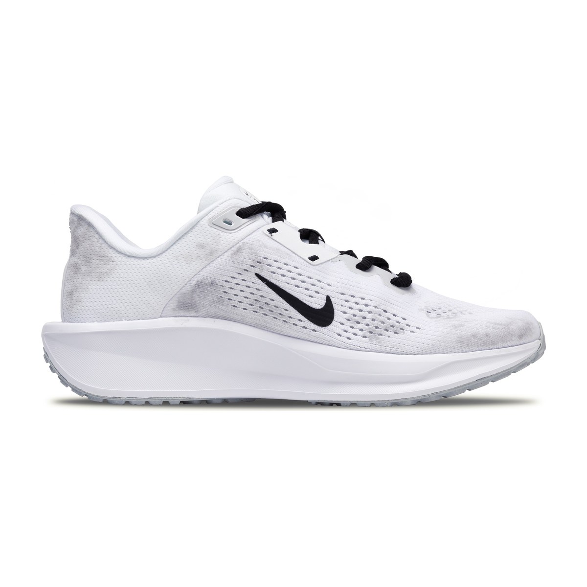 Nike Quest 6