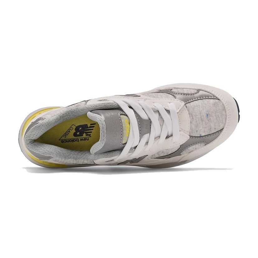 New Balance NB 992