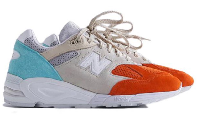 KITH x New Balance 990 V2 Cyclades