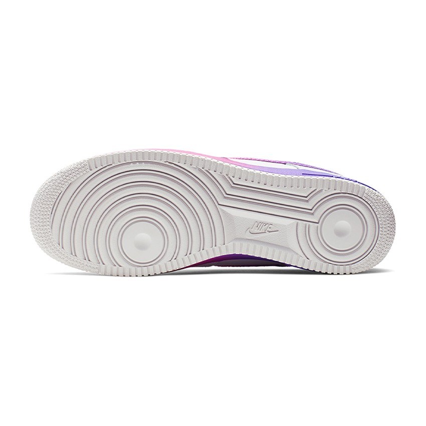 Nike Air Force 1 07 LV8