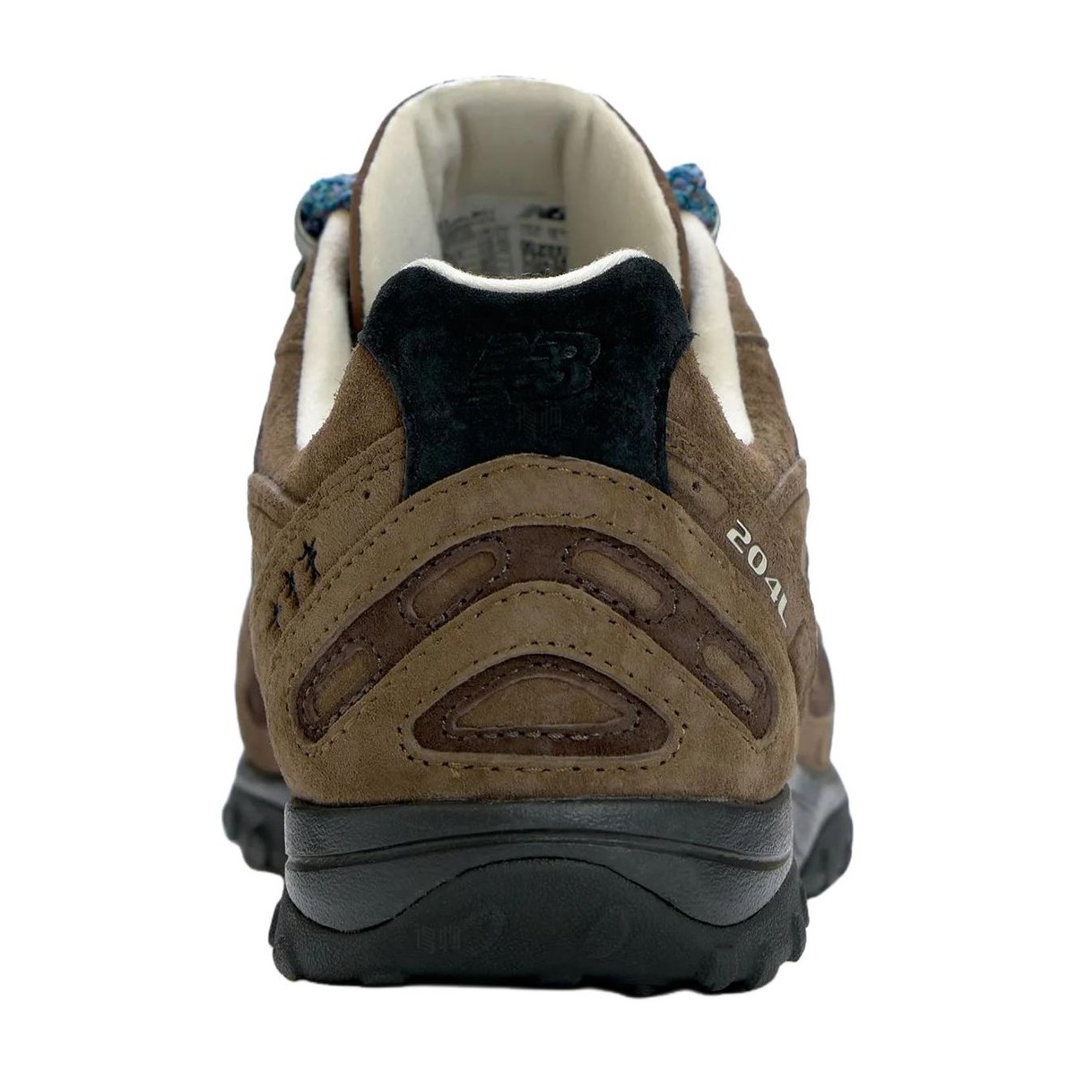BASKETCASE x New Balance 204L Brown