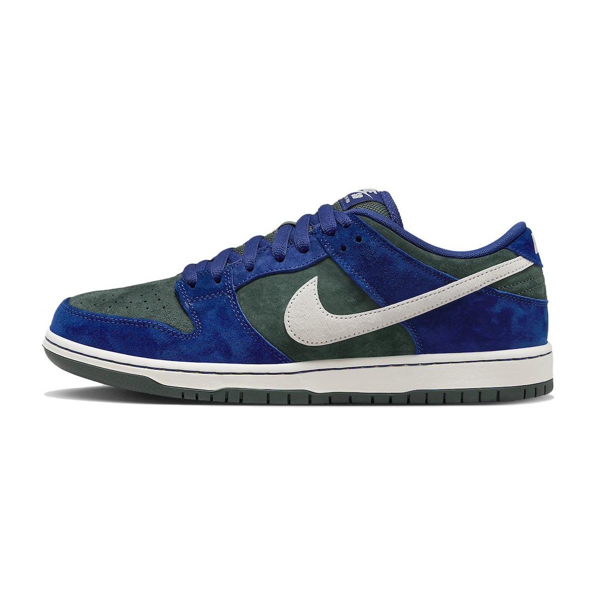 Nike Dunk SB "Deep Royal Blue"