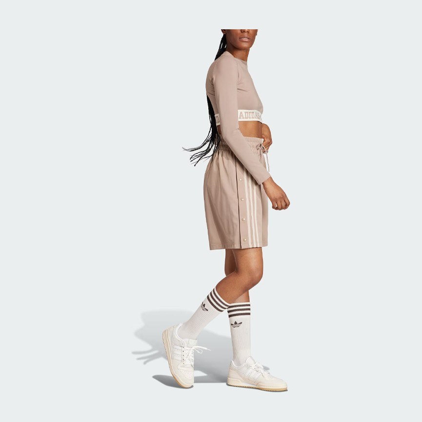 adidas originals Neutral Court Graphic Tee LogoT