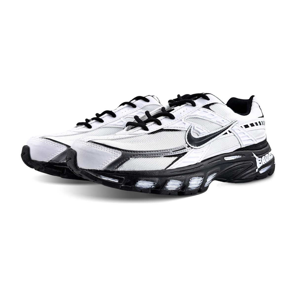 Nike Initiator