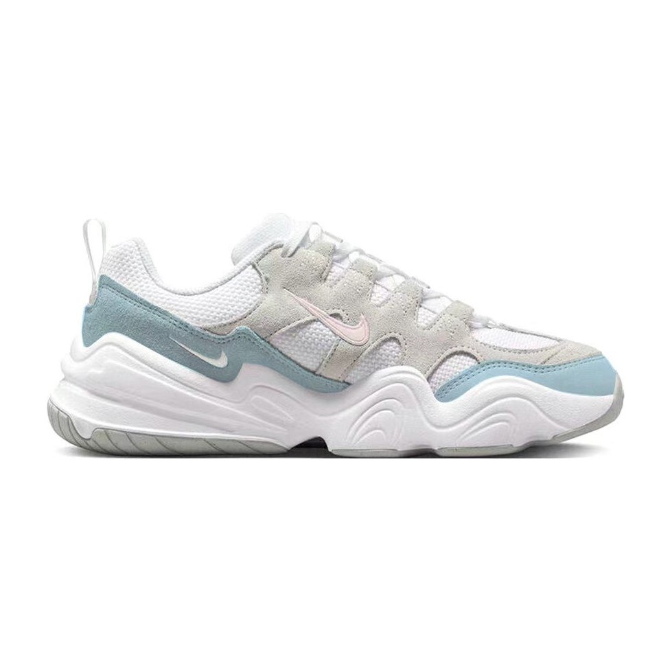 Nike Tech Hera