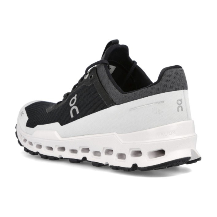 On Cloud Ultra Black