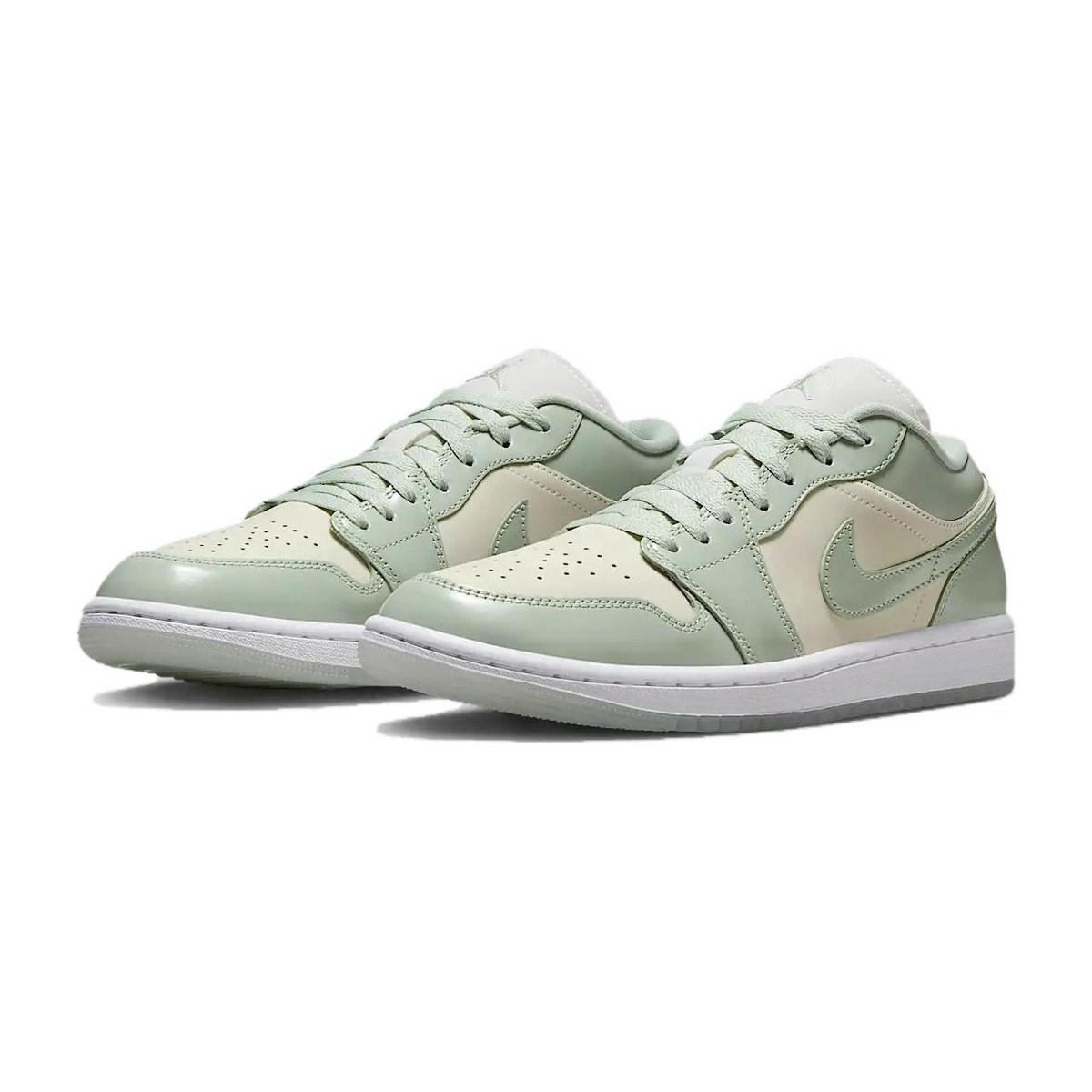 Jordan Air Jordan 1 Low SE "Seafoam"