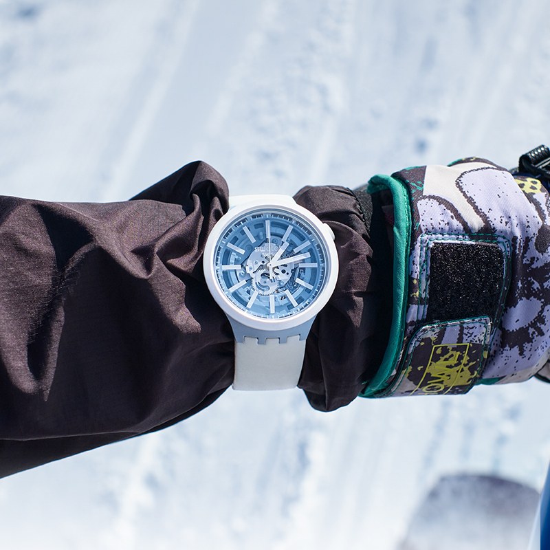SWATCHBIG BOLD 47mm SB03N103