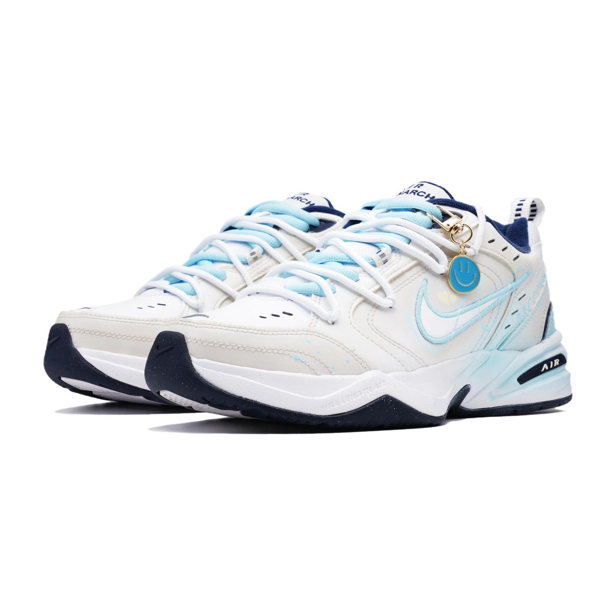 Nike Air Monarch 4