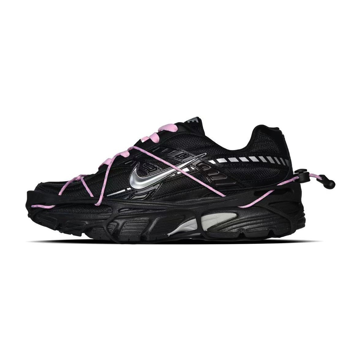 Nike Initiator