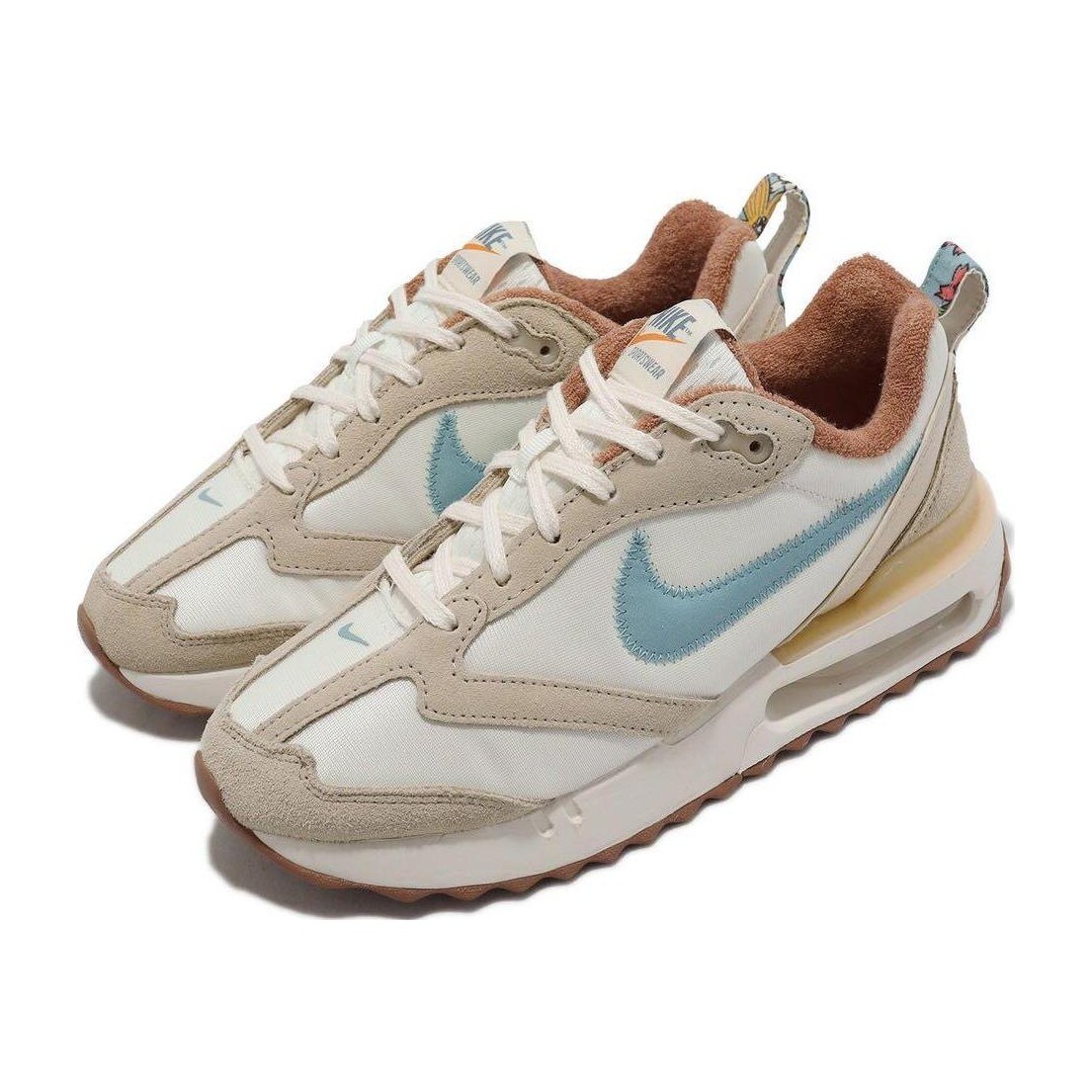 Nike Air Max Dawn Beige