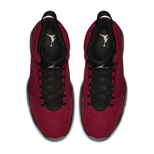 Jordan Lift Off Gym Red
