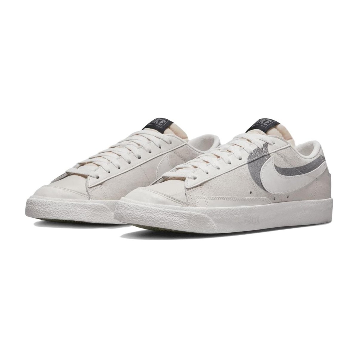 Nike '77 PRM White Grey