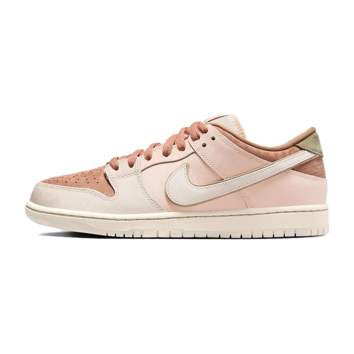 Nike Dunk SB "Trocadéro Gardens"