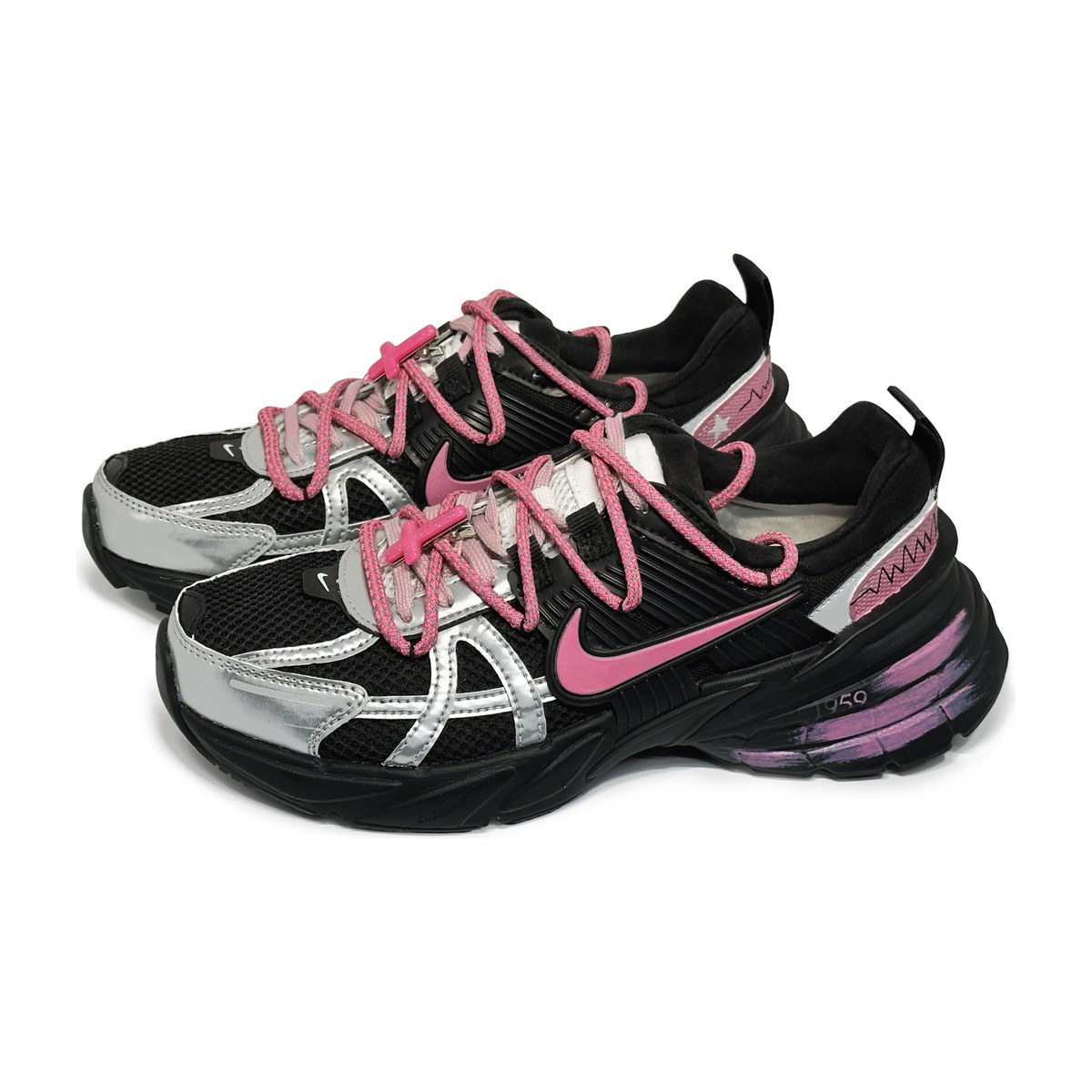 Nike V2K Run Black Pink