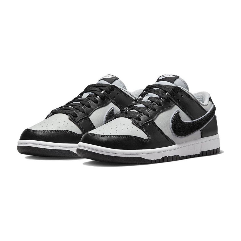 Nike Dunk Low Retro "Chenille Swoosh"