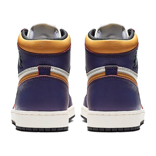 Nike x Air Jordan 1 Retro High OG Court Purple