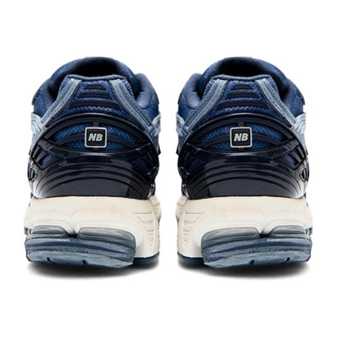 New Balance 1906R "Urbancore"