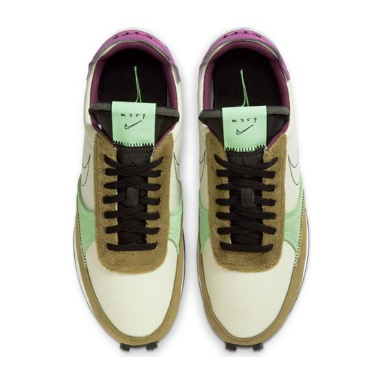 Nike Daybreak Type