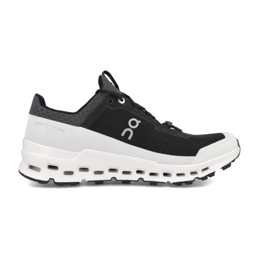 On Cloud Ultra Black