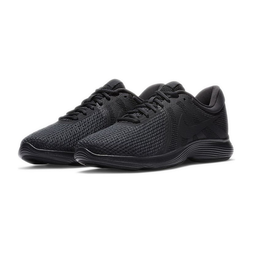 Nike Revolution 4 Black