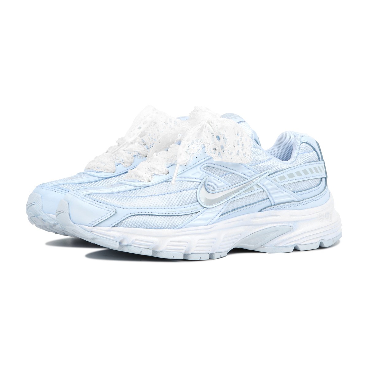 Nike Initiator