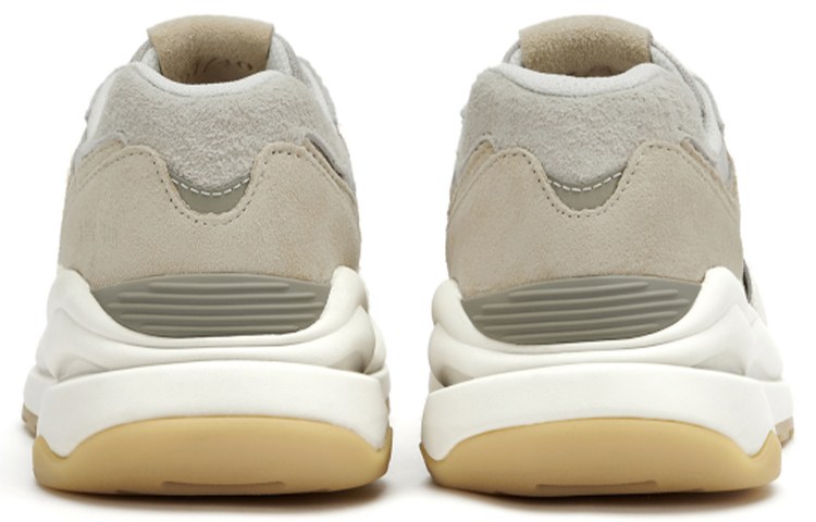 New Balance 5740 Light Beige