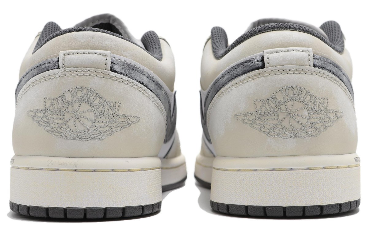 Jordan Air Jordan 1 Low