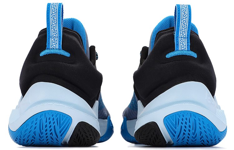 Nike Giannis Immortality Blue