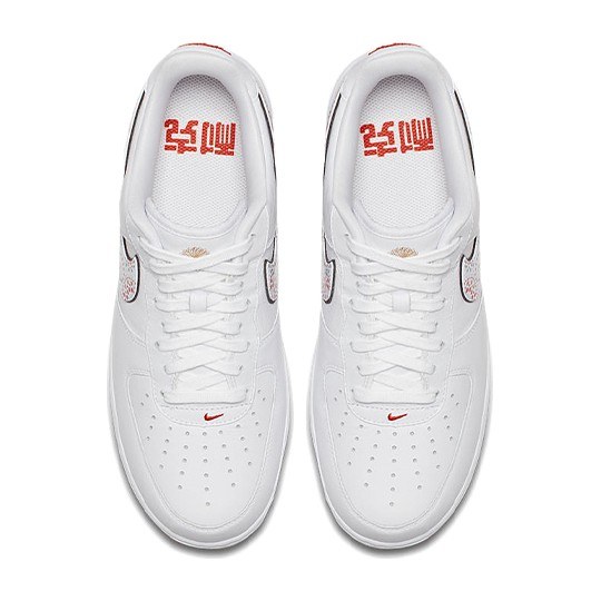 Nike Air Force 1 07 LNY QS