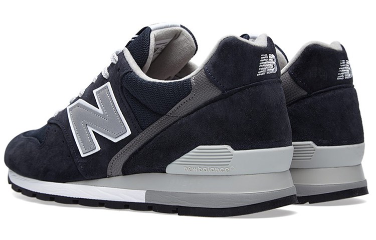 New Balance 996