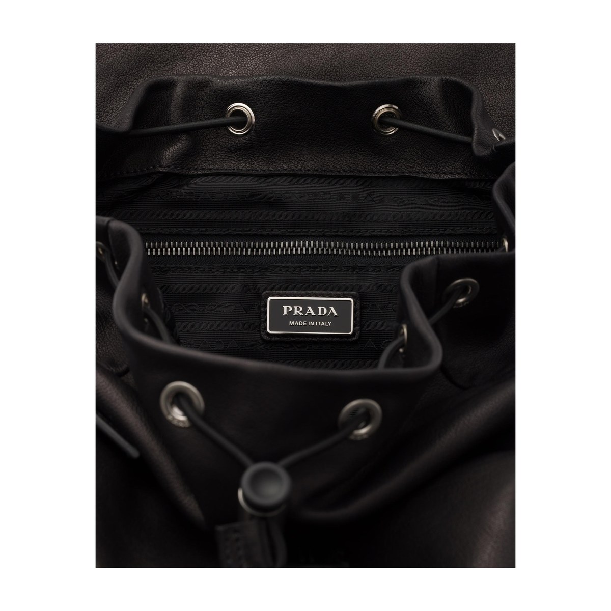 PRADA Explore