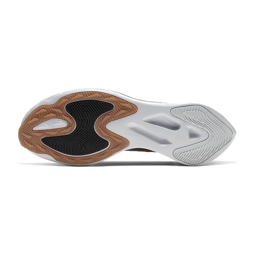 Nike Zoom Gravity 1