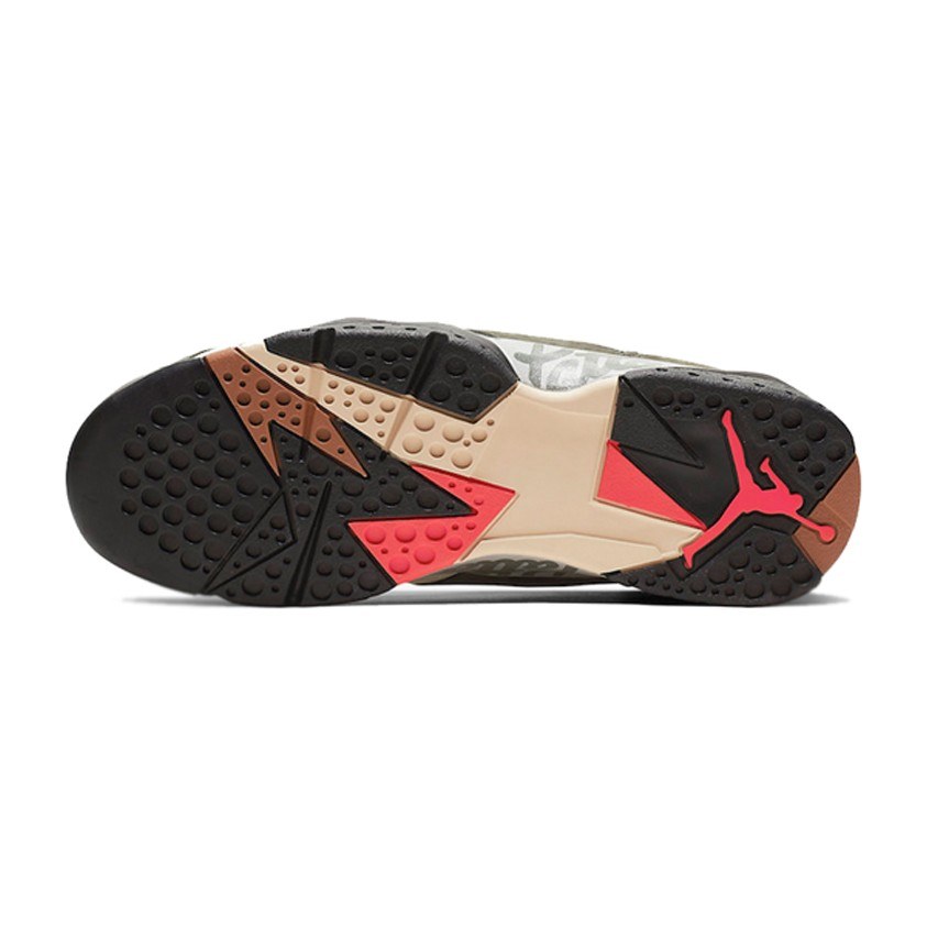 Jordan Air Jordan 7 x Patta OG SP Icicle