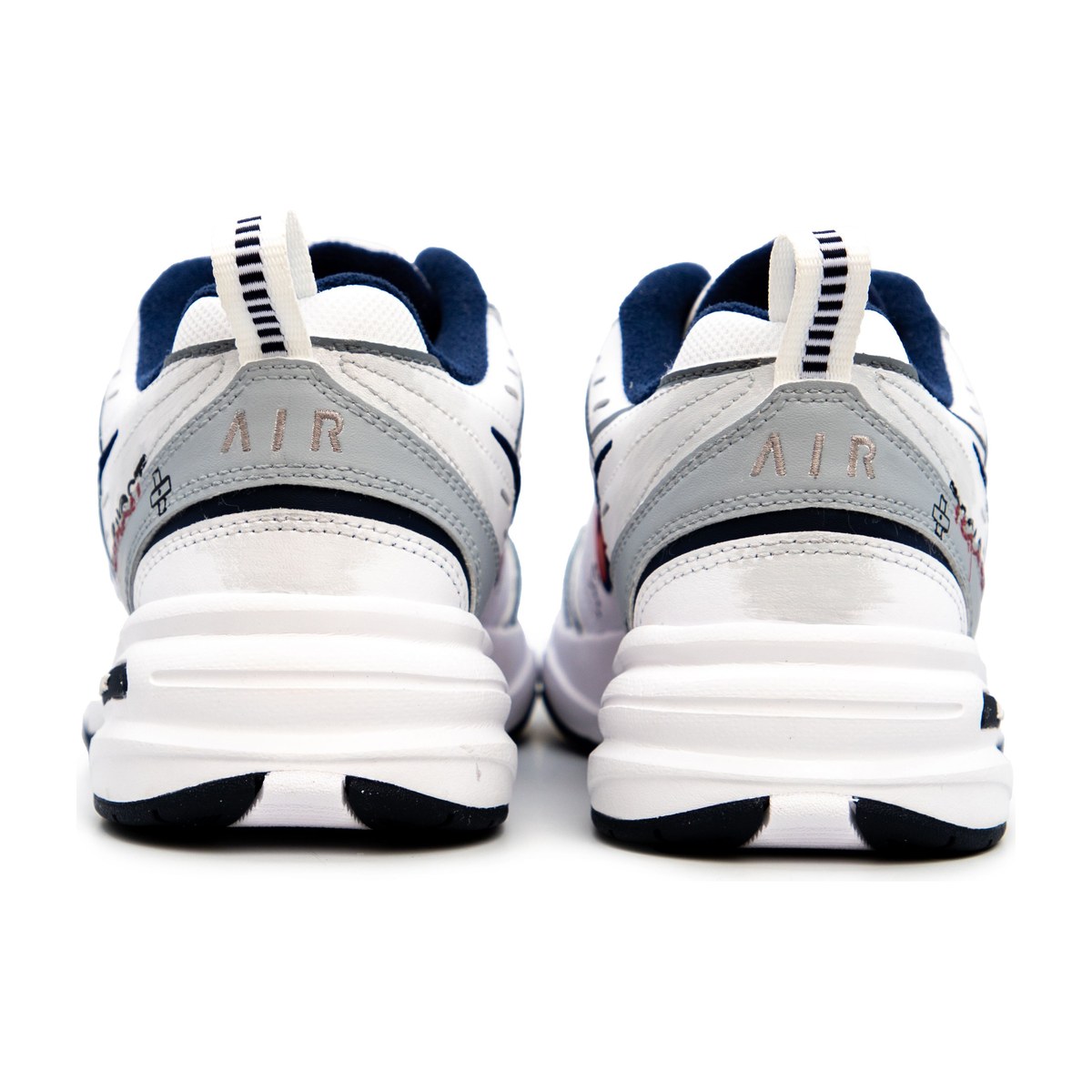 Nike Air Monarch 4
