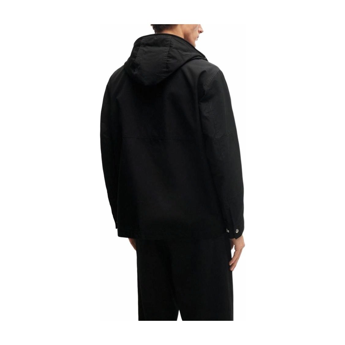 HUGO BOSS