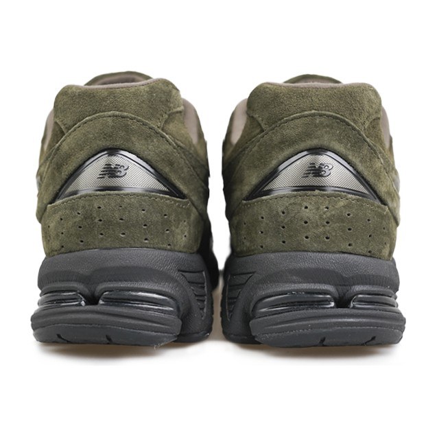 New Balance 2002R