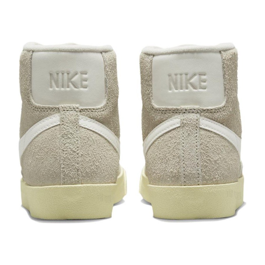 Nike Blazer 77 Vintage "Light Bone Suede"